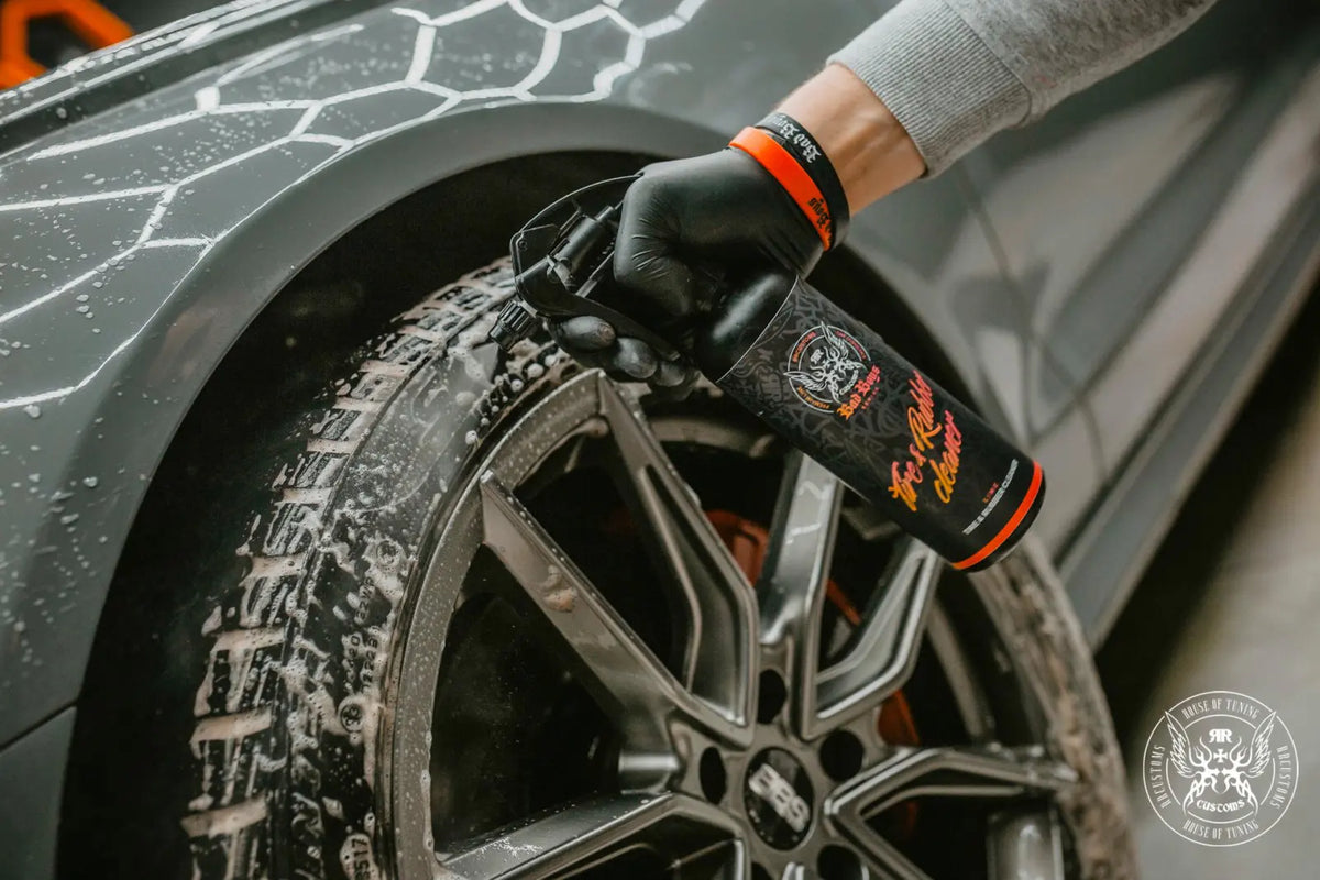 Tire & Rubber Cleaner | Čistič pneumatik & pryže 1L