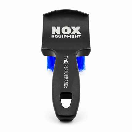 Kartáč TireX™ s rukojetí a logem NOX Equipment