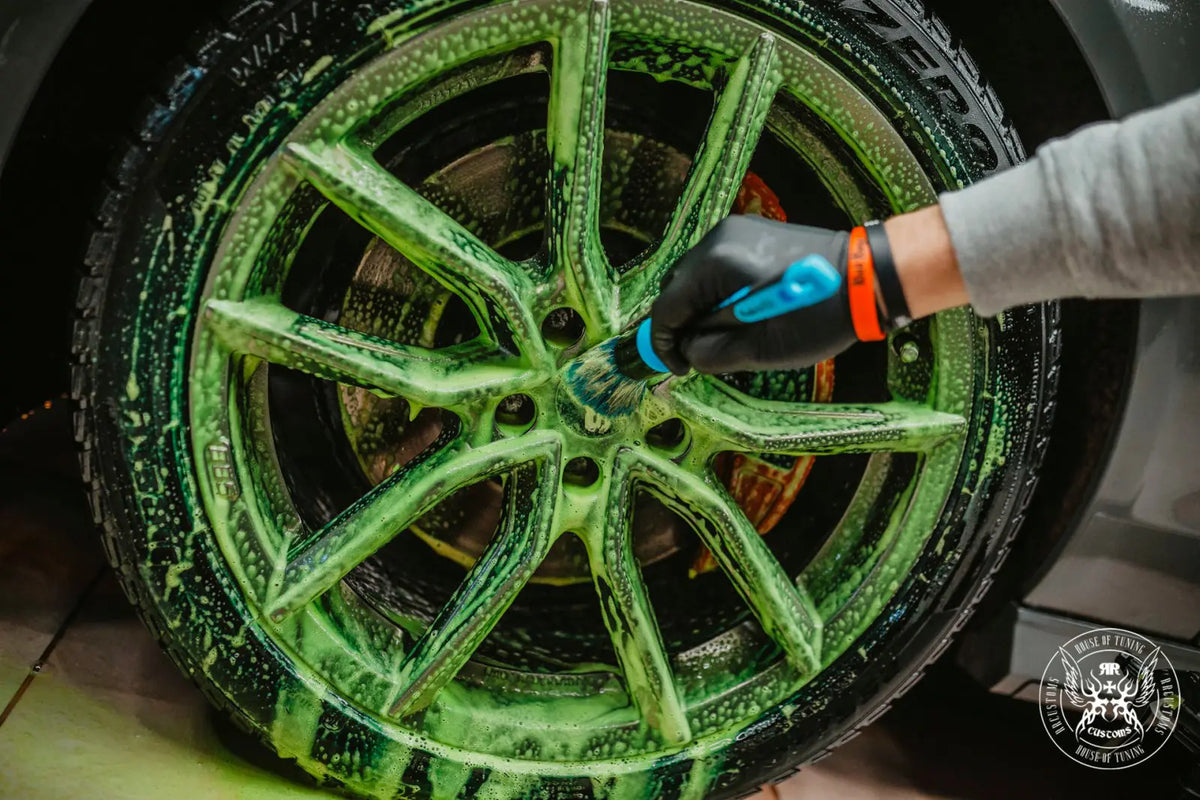 Wheel Cleaner Neon | Alkalický čistič kol